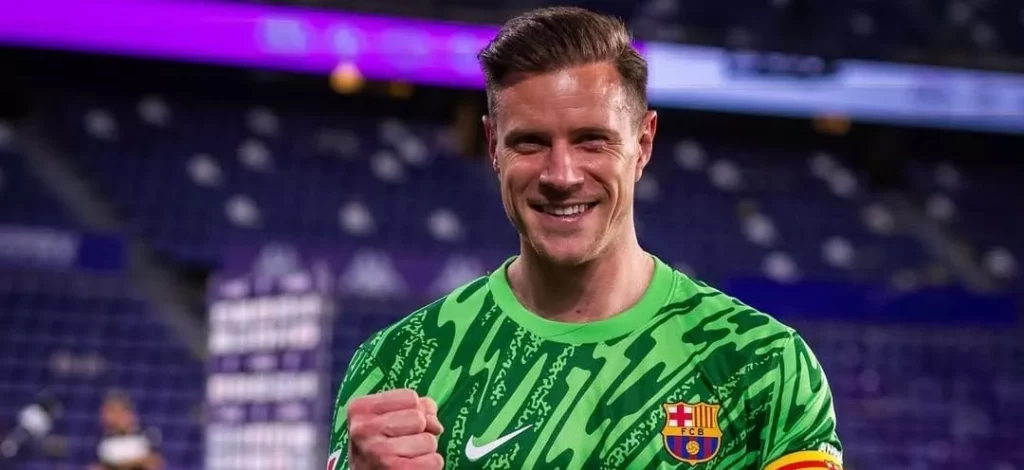 Recuperação de Ter Stegen após cirurgia gera polêmica no Barcelona