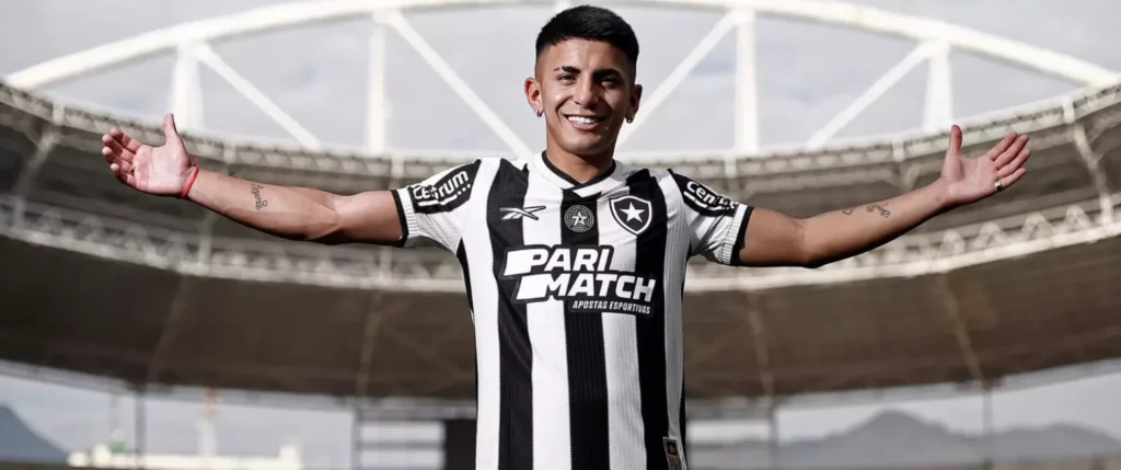 Empréstimo termina e Almada é novamente jogador do Botafogo