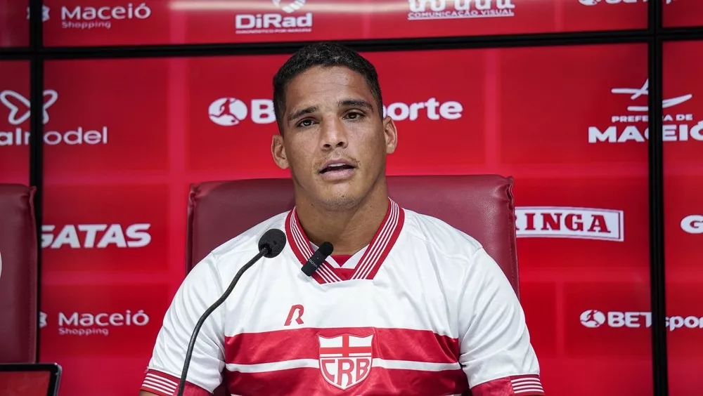 Thiaguinho destaca força do Galo e mira vitória na Série B (Foto: Divulgação/CRB)