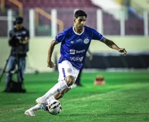 Atlético-GO acerta empréstimo de Valdir Júnior, do Confiança, para Série B