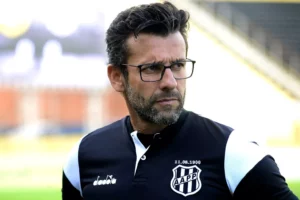 Série C: Valentim detona gramado em derrota da Ponte Preta e projeta Dérbi 210