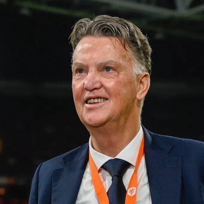 Ex-técnico da Holanda, Van Gaal diz que se recupera bem de câncer de próstata agressivo