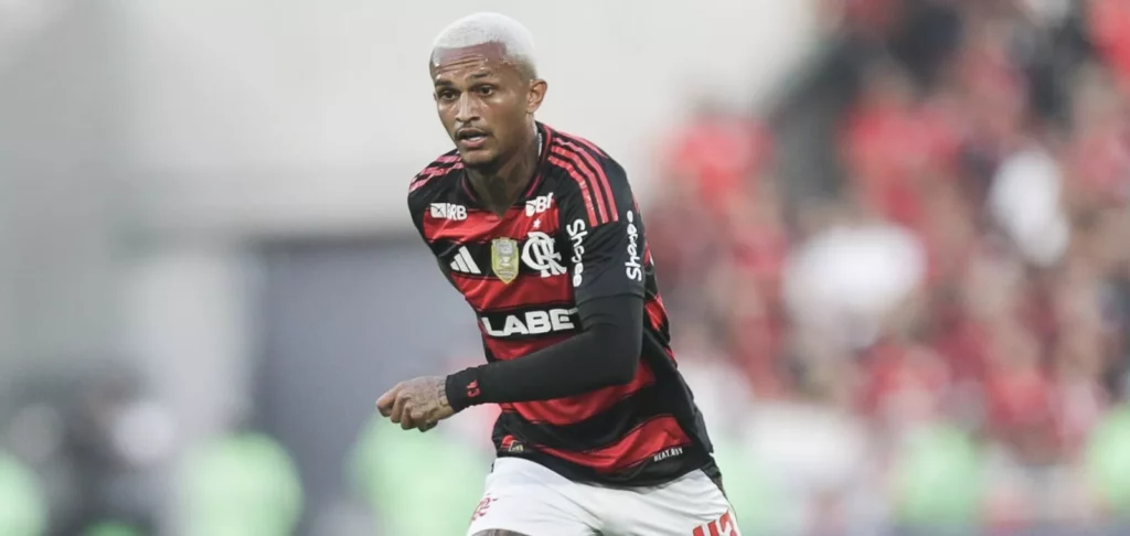 Roma mira Wesley e exige resposta do Flamengo até o fim do dia
