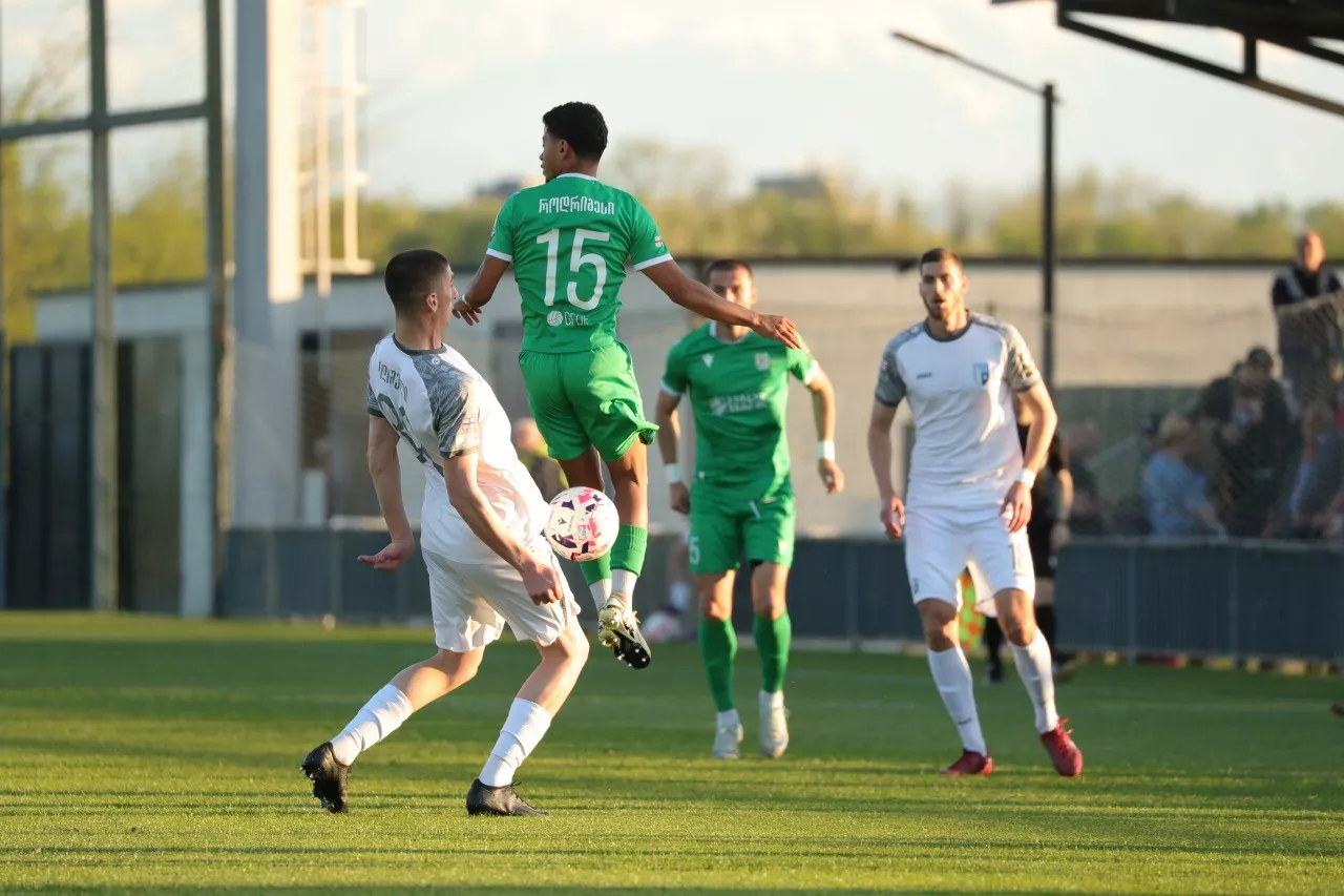 Ex-Sport, atacante vive a segunda temporada em futebol alternativo da Europa 5 WhatsApp Image 2025 07 01 at 16.45.31