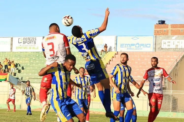 Juazeirense-BA 2 x 1 Jequié-BA - Grande resultado em clássico baiano (Foto: George Lopes/Ascom Juazeirense)