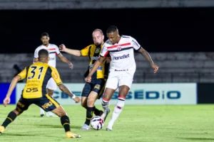 SÉRIE B: Duelo paulista termina sem gols e Ferroviária perde para o Vila Nova