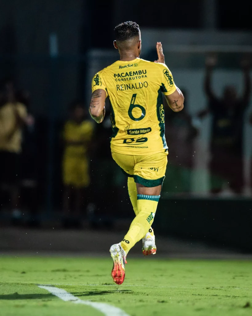 Lateral do Mirassol projeta duelo contra o Palmeiras pelo Brasileirão 2 WhatsApp Image 2025 07 16 at 11.08.46 1