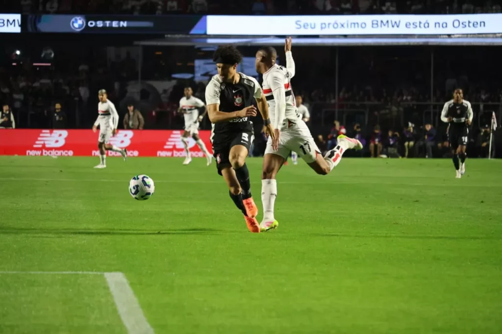 São Paulo 2 x 0 Corinthians - Tricolor vence e afasta a crise no Brasileirão 7 WhatsApp Image 2025 07 19 at 22.07.27 1