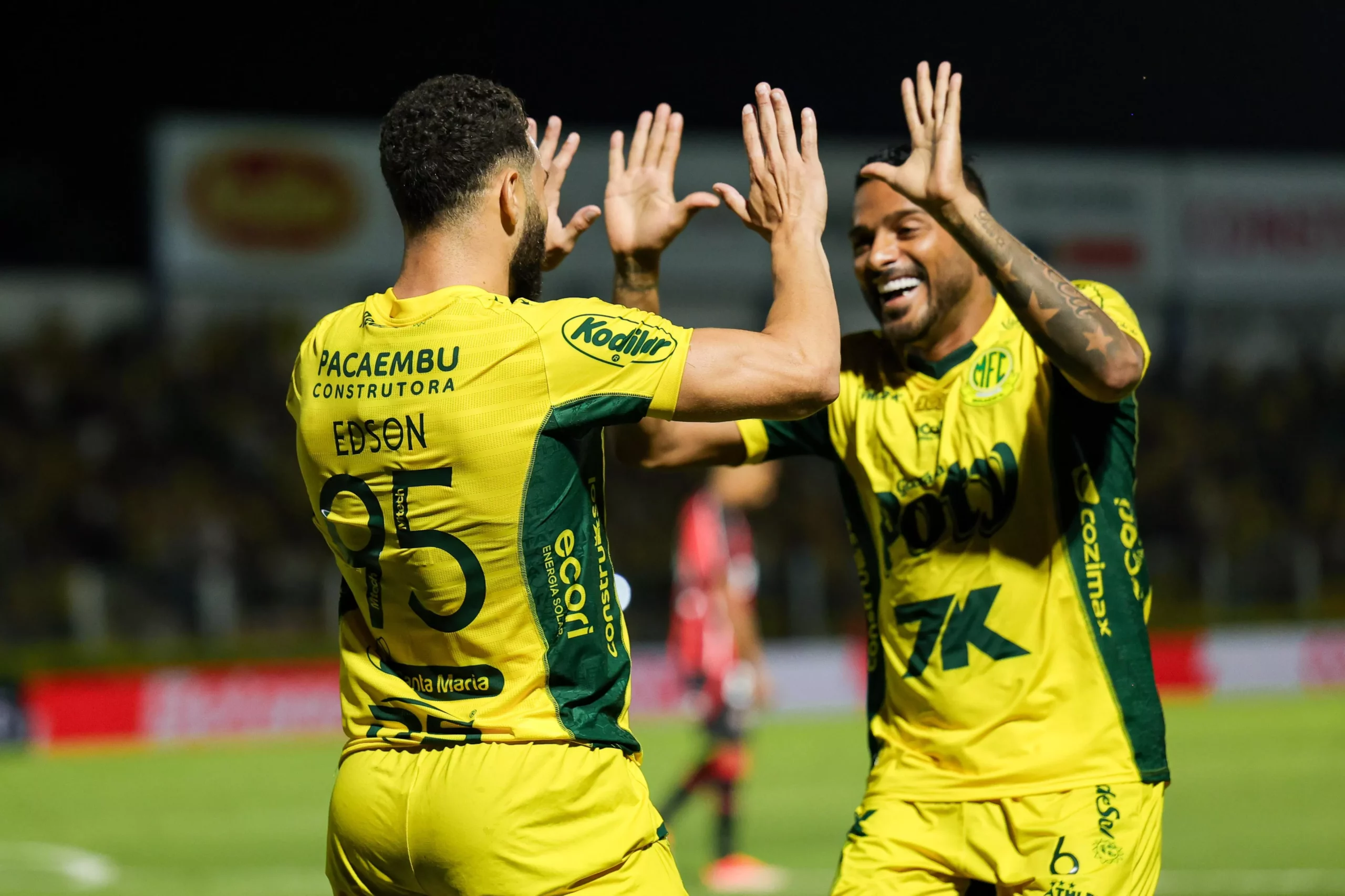 Mirassol empata com Vitória e chega ao sétimo jogo invicto no Brasileirão