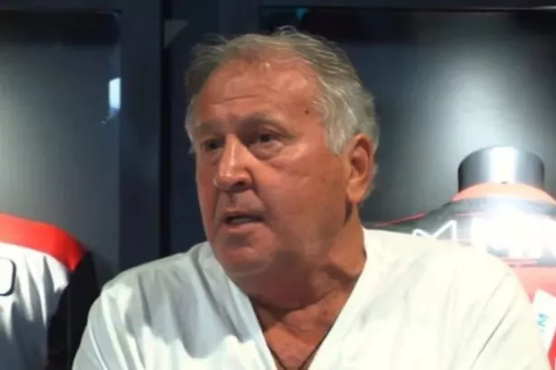 Zico cita falhas que determinaram queda do Flamengo no Mundial Foto: (Reprodução/YouTube)