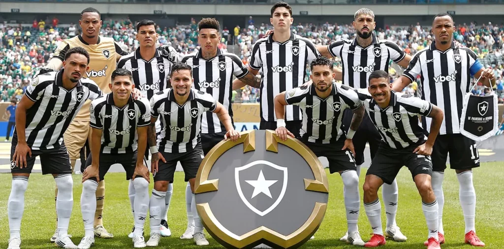 Botafogo dá folga após queda e busca técnico para sequência da temporada