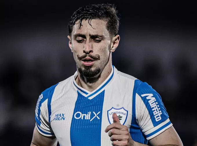 Londrina rescinde com meia que vai atuar na Indonésia