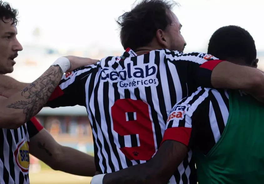 Anápolis 1 x 0 Itabaiana – Galo vence a primeira partida na Série C