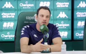 Ex-técnico do Guarani assume sub-20 do Flamengo