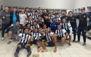 Joinville-SC 0 x 2 São José-RS - Zequinha encosta no líder da Série D