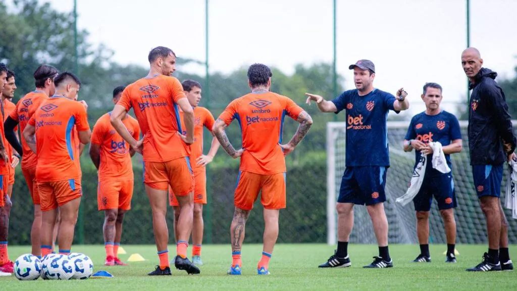 Sport x Ceará - onde assistir, horário e escalações 2 Daniel Paulista comanda Sport