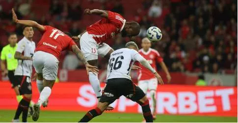 Internacional 1 x 0 Vitória - Sorte e fim de jejum no Brasileiro 3 Brasileirão - 2025