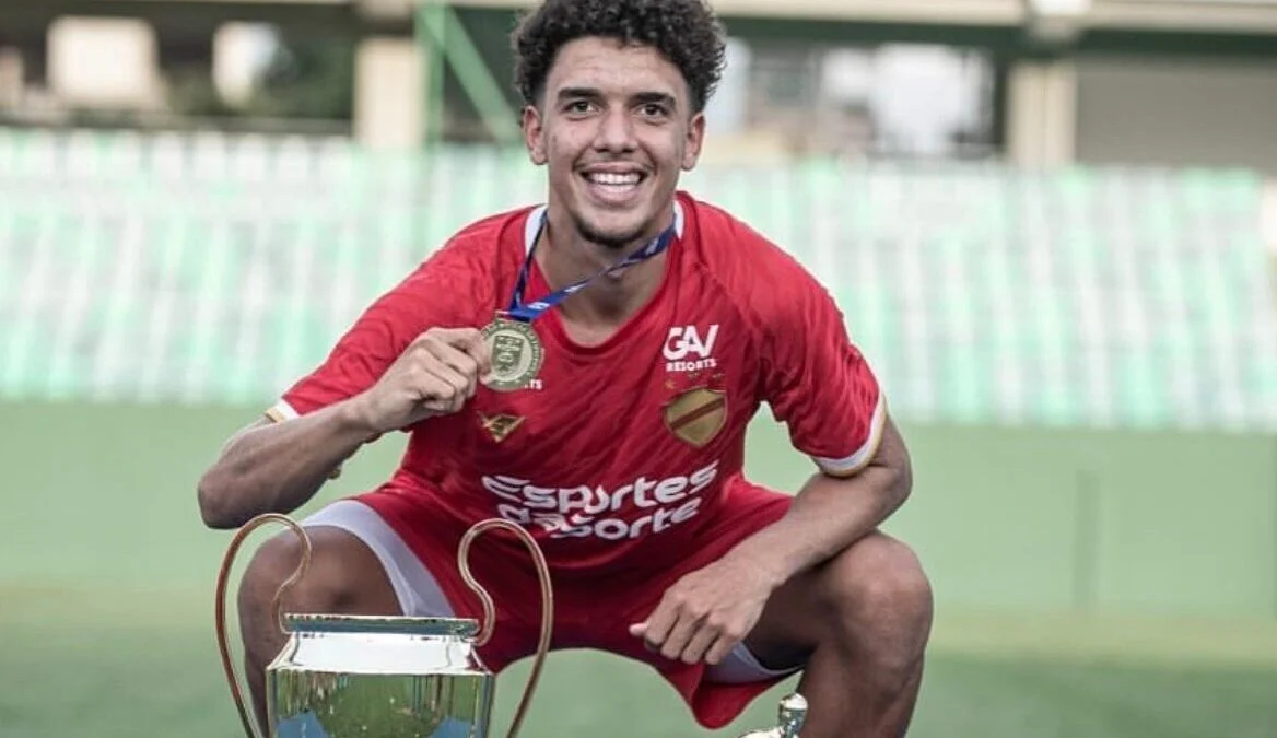 Filipi Samuel: artilheiro do Vila Nova Sub-20, agora defenderá a raposa. Foto: Heber Gomes - Mais Goiás