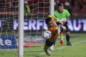 Retrô tem volta de goleiro em próximo jogo da Série C