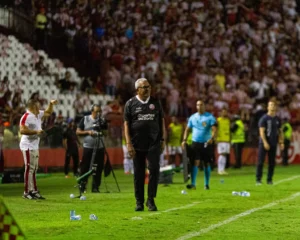 Náutico tem três baixas para jogo contra Guarani na Série C