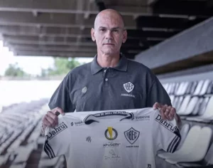 ‘Pior jogo do ano’, diz treinador do Rio Branco após derrota na Copa Paulista