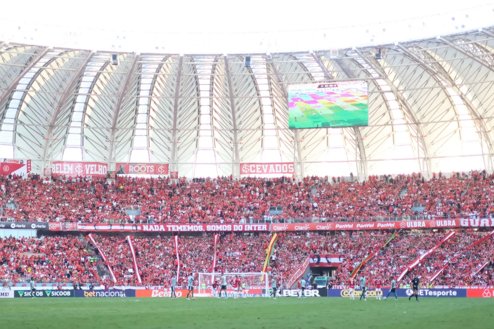 Internacional faz promoção para sócios em retorno ao Beira-Rio