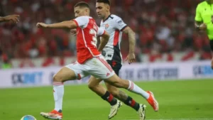 Internacional x Vitória - Para estancar a crise; onde assistir e escalações