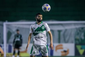 Athletico-PR tem interesse em volante do Juventude