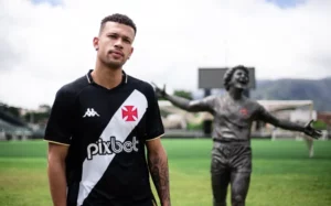 Expulsão de João Victor quebra meta no Vasco em 2025