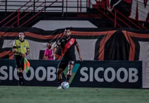 Atlético-GO tem 2 retornos para encarar o Athletic-MG