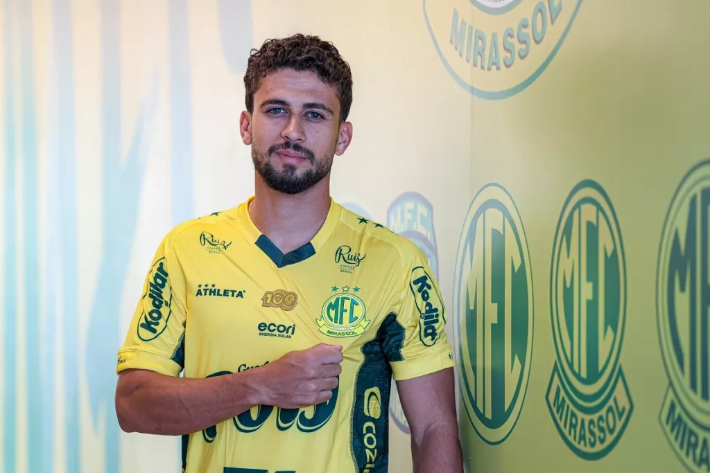 Ponte Preta desiste de atacante do Mirassol:  ‘Só fica quem quer vestir a camisa’