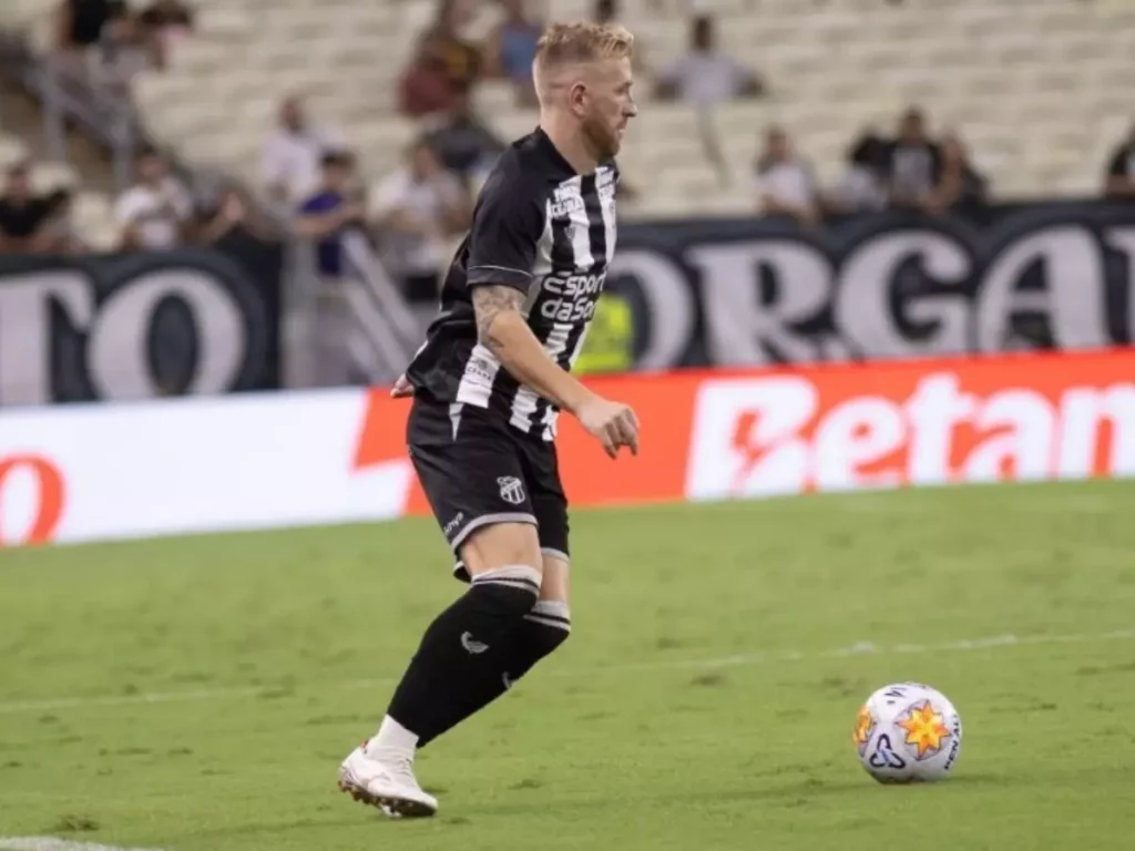 Atacante do Ceará lamenta nova derrota no Brasileirão: “Sabemos da nossa capacidade”