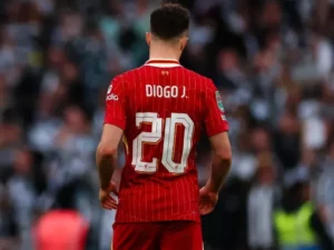 De Gondomar à título do Inglês: relembre a carreira de Diogo Jota