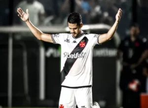 Vasco despenca quando Lucas Oliveira não joga