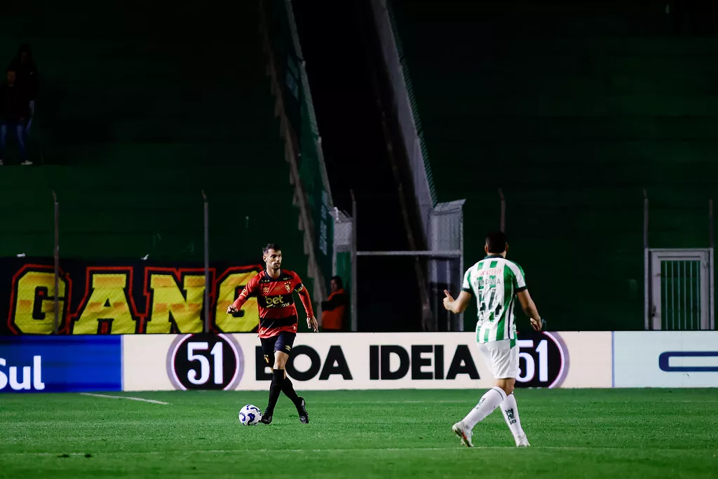 Rafael Thyere admite fase ruim Sport