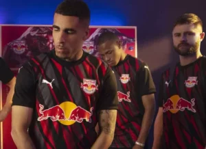 Red Bull Bragantino lança nova camisa 3 preta e vermelha para o Brasileirão