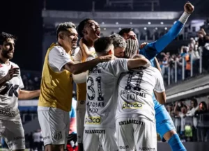 Santos x Internacional - Onde assistir, horário e escalações!