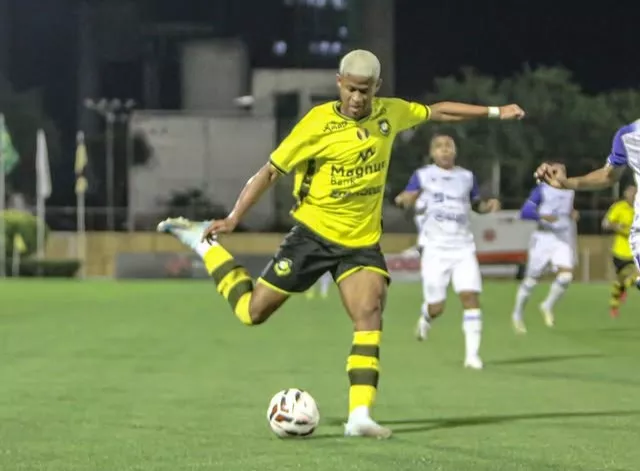 São Bernardo 1 x 1 Confiança - Bernô amarga empate, mas segue no G-8 da Série C 2 São Bernardo Confiança Série C