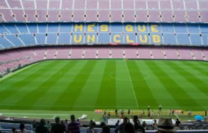 Lamine Yamal: como Novo contrato com Barcelona ditará seu destino?