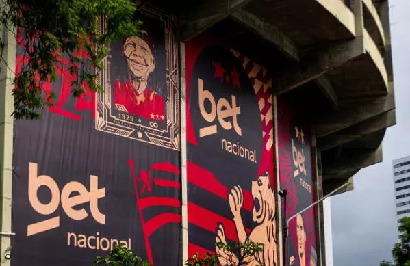 Recife perto de liberar R$ 1 milhão para Santa Cruz, Náutico e Sport