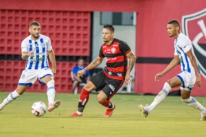 Vitória x Confiança - onde assistir, horário e escalações