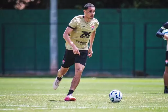 Vitória desfalque Neris