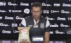 Alberto Valentim avalia 