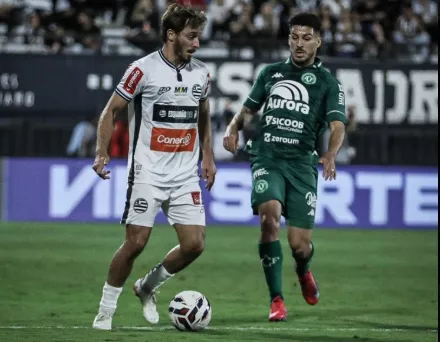 Chapecoense goleia o Athletic fora de casa