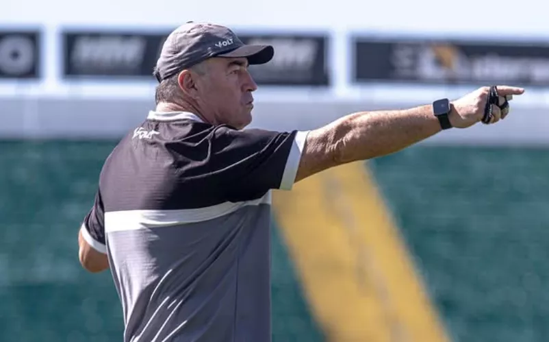 Pintado abre o jogo após saída do Figueirense na reta final da Série C