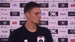 Matheus Bachi elogia Santos e evita falar de Neymar: 'Aplicado o jogo todo'