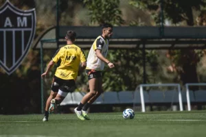 Atlético-MG paga atrasados e busca reforços mesmo com crise financeira