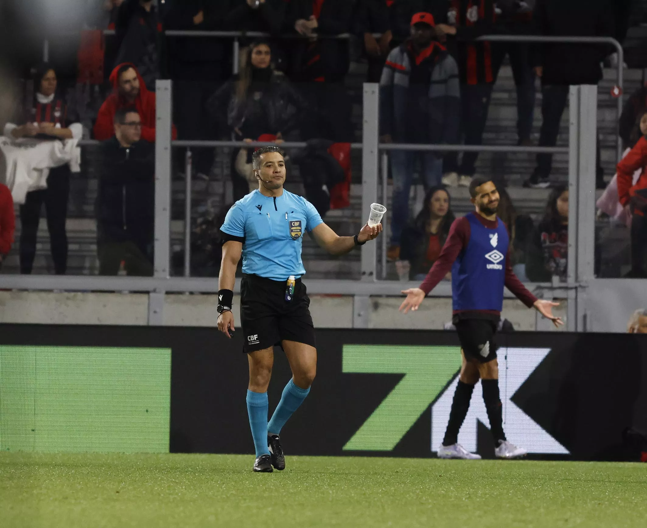 São Paulo ficou na bronca com a arbitragem