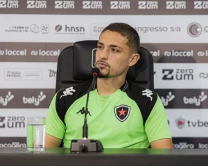 Botafogo-PB efetua compra de volante emprestado pelo Velo Clube