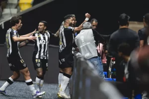 Atlético-MG 2 x 1 Godoy Cruz-ARG - Galo vira e sai na frente na Sul-Americana